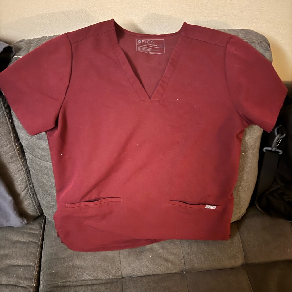 Burgundy Figs scrub top medium
